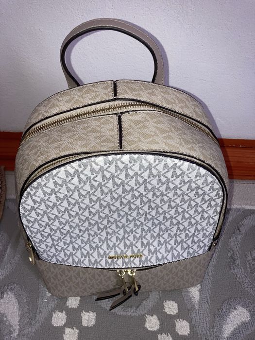 Michael Kors – оригинальные сумки