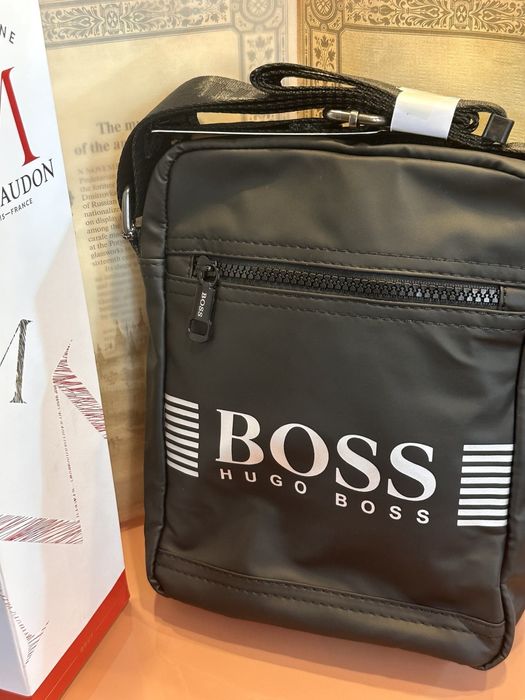 Мъжка чанта Hugo Boss