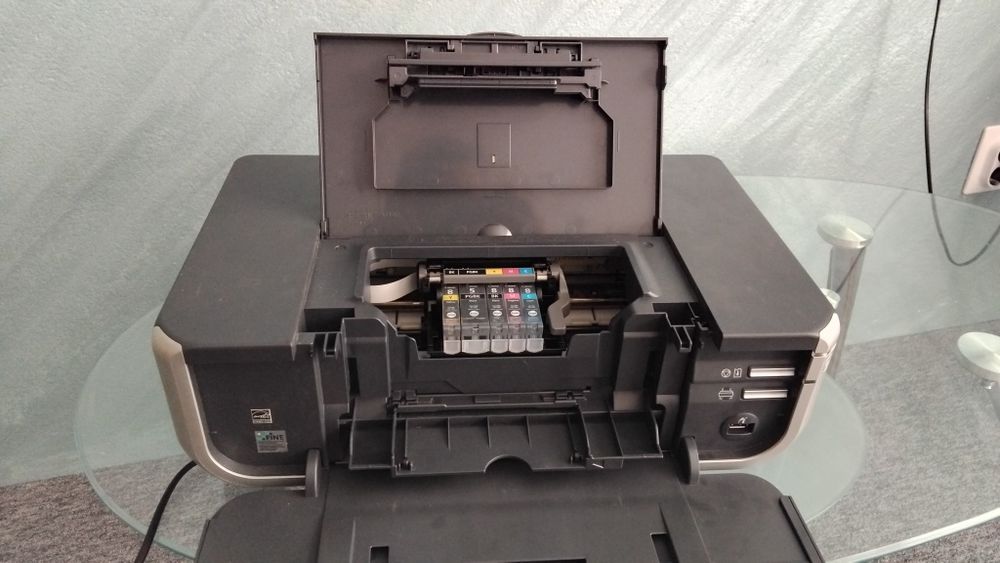 Eprimată poze ori ce altele condusa calculator laptop sau telefon