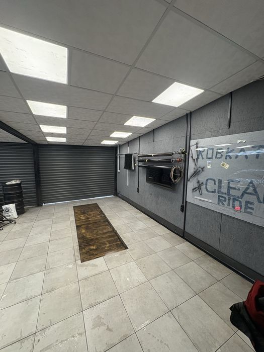 Дава се под наем Гараж / Паркомясто в София, м-т Детски град - 27 кв.м за 498.27 € - Снимка #1