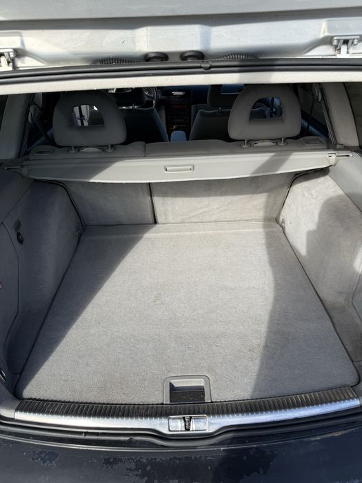 VOLKSWAGEN Bora 2000 — imagine 5