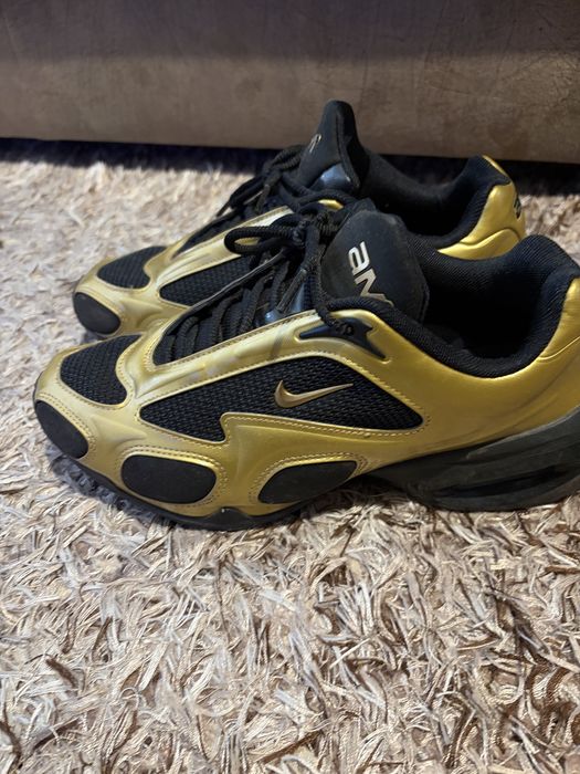 NIKE Air max muse 39 номер