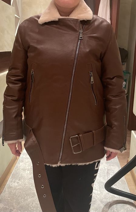 Продам новую дубленку.