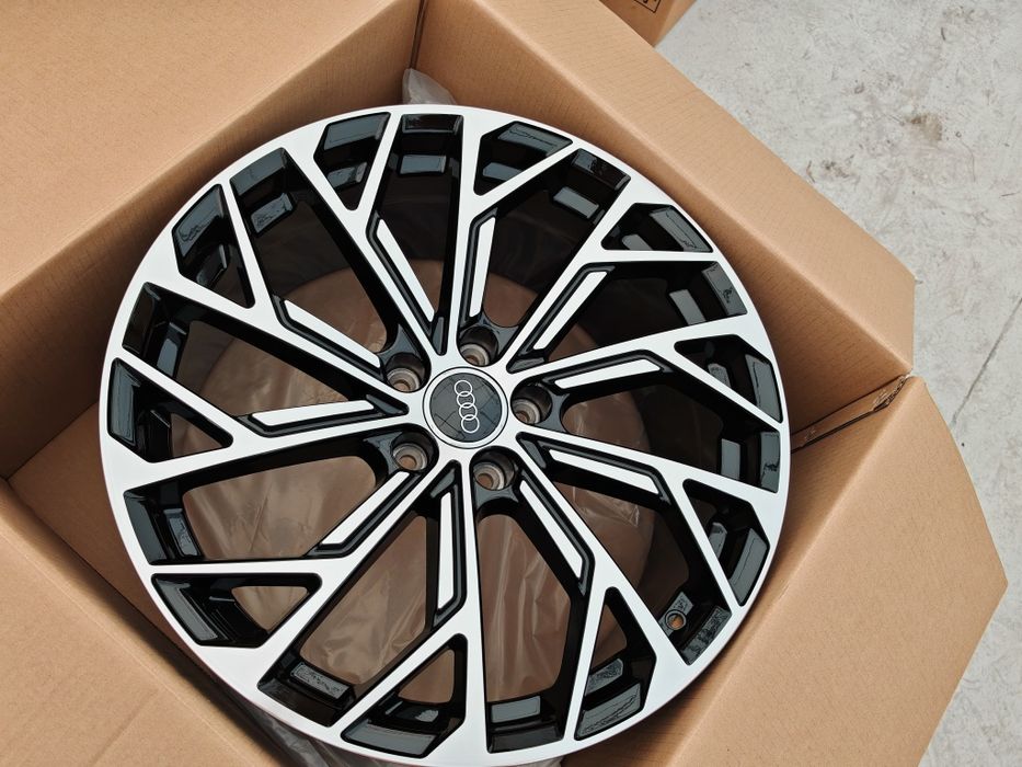 Vand jante de aliaj pentru Audi pe 19 model  960