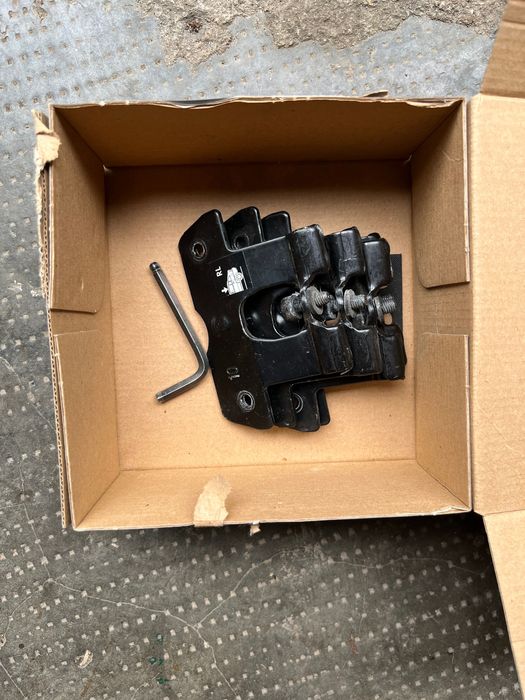 Bare Thule SquareBar 108 sau 760, Kit Thule 3078, butuci Thule N215