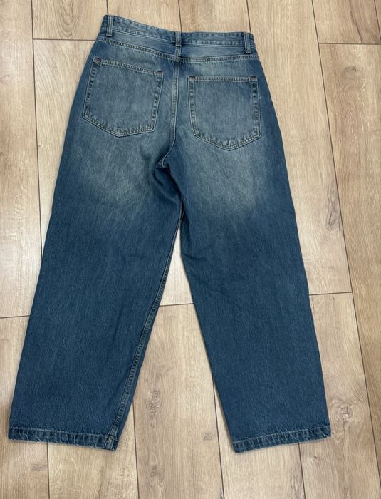 Широкие джинсы Bershka