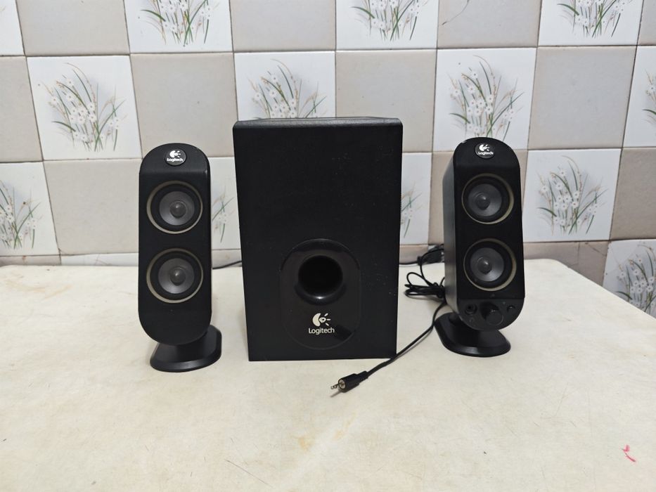 Logitech x-230 sotiladi, 300 ming