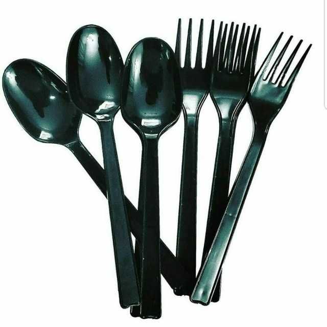 Одноразовые контейнеры круглые с крышкой (2500/3500 мл).