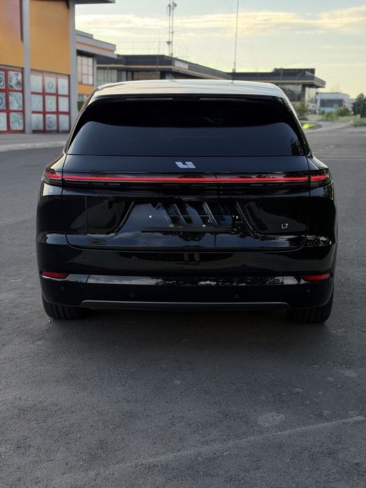 Lixiang L7 ultra restaling 2025
