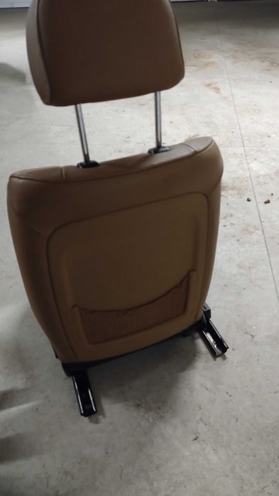 Кожени предни седалки за BMW E46