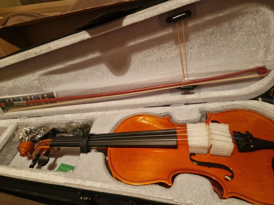 Скрипка новая 4/4