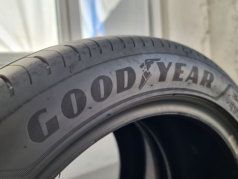 215/45/16 Goodyear 2Броя: 140лв 7.7мм