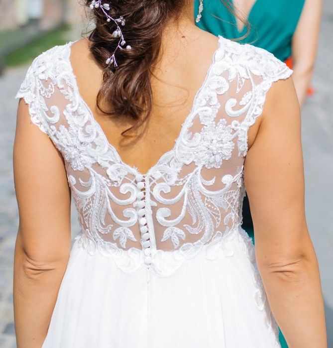 Vand rochie de mireasa