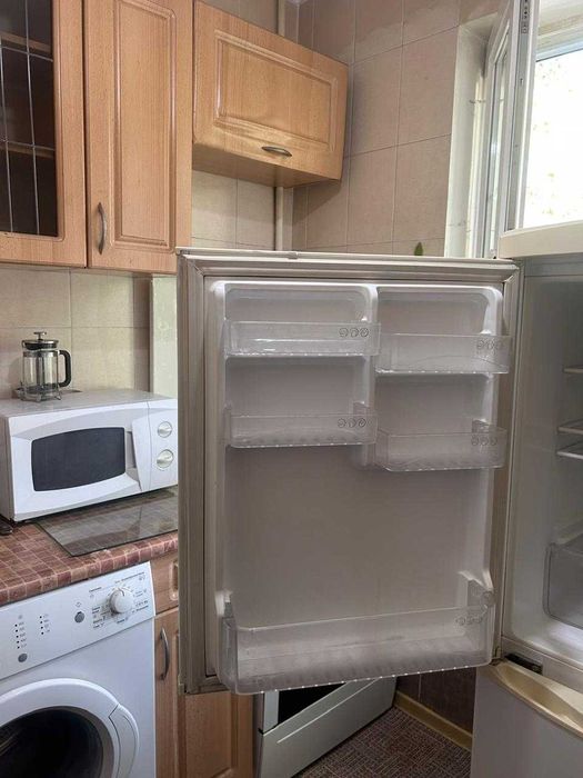 Продам холодильник LG