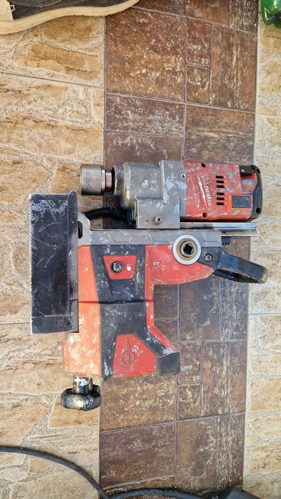 Mașină de găurit cu talpă magnetica  Milwaukee M18 FMDP