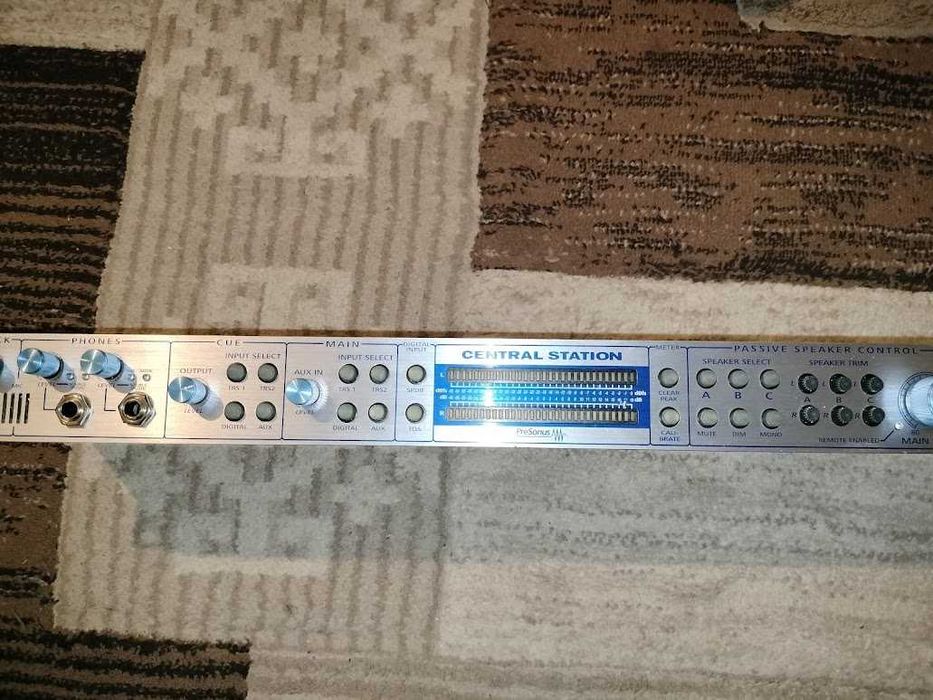 Vand,interfata, placa sunet,muzica,PRESONUS Central Station,