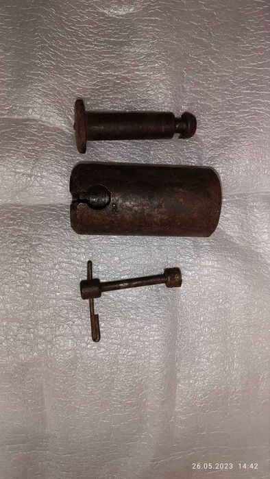 замок  навесной  гаражный , амбарный