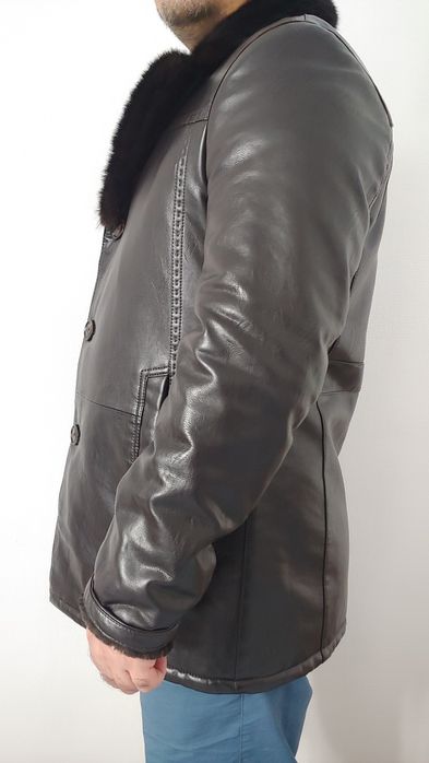 Продам НОВУЮ дубленку