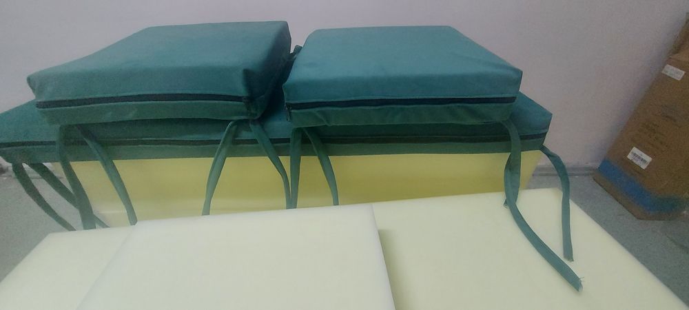 Поролон матрас. Подушки. Постельное белье.