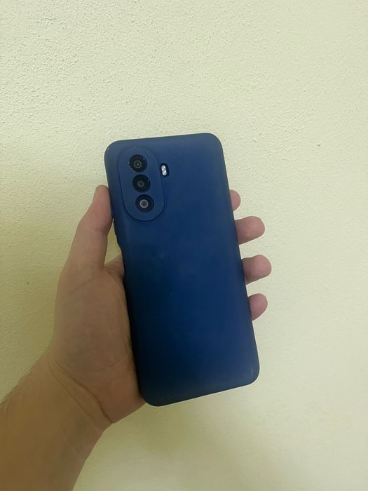 Huawei nova Y70 128 gb 4 gb ram black
