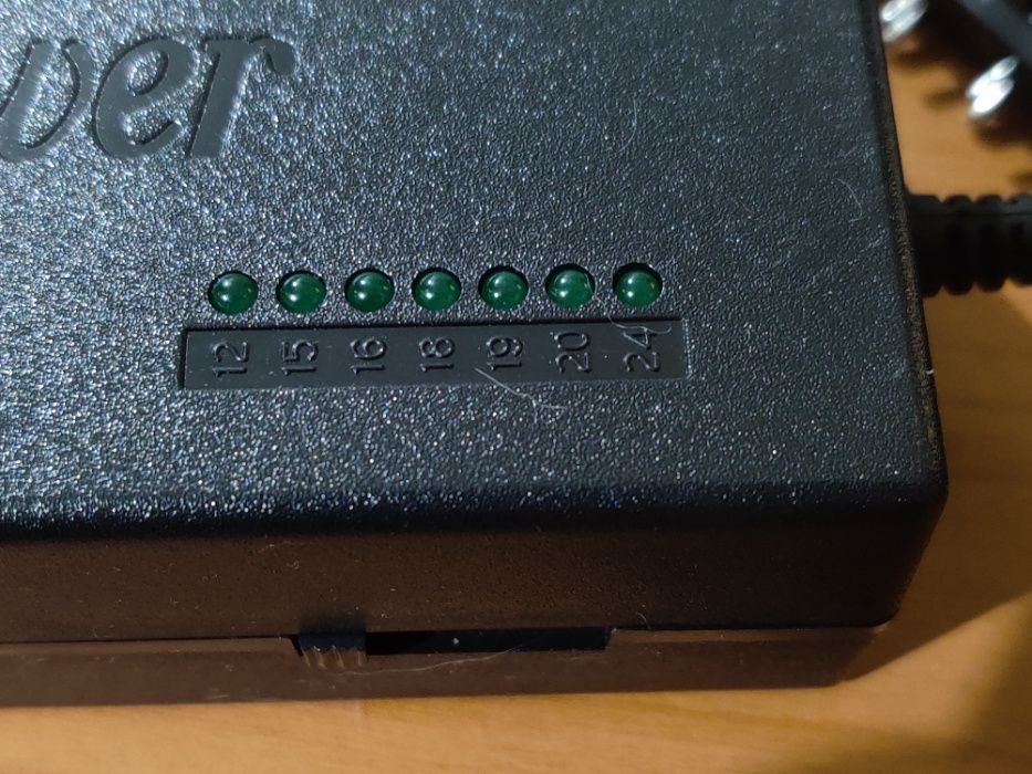 Incarcator Laptop Notebook Universal Acer Asus Dell Fujitsu HP Sony