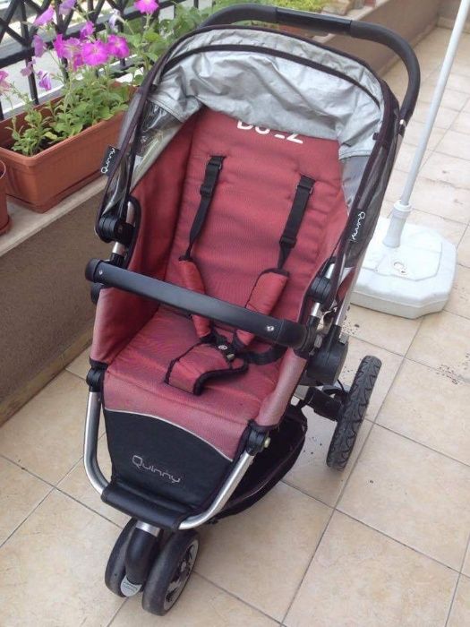 Детска количка Quinny.
