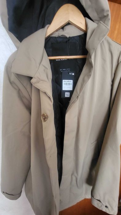 Ново мъжко яке с качулка