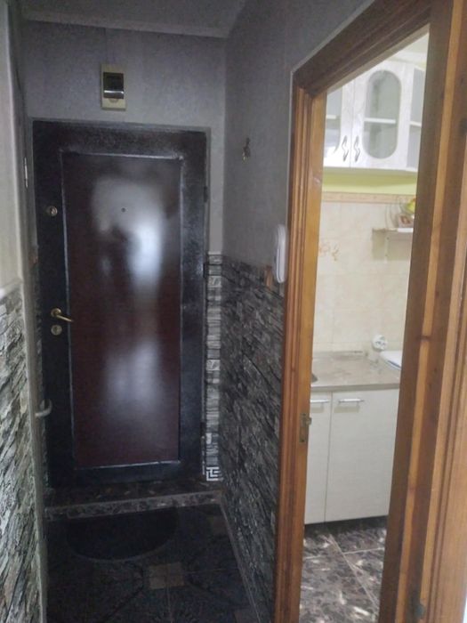 Inchiriez Garsonierǎ in Zona narcisa