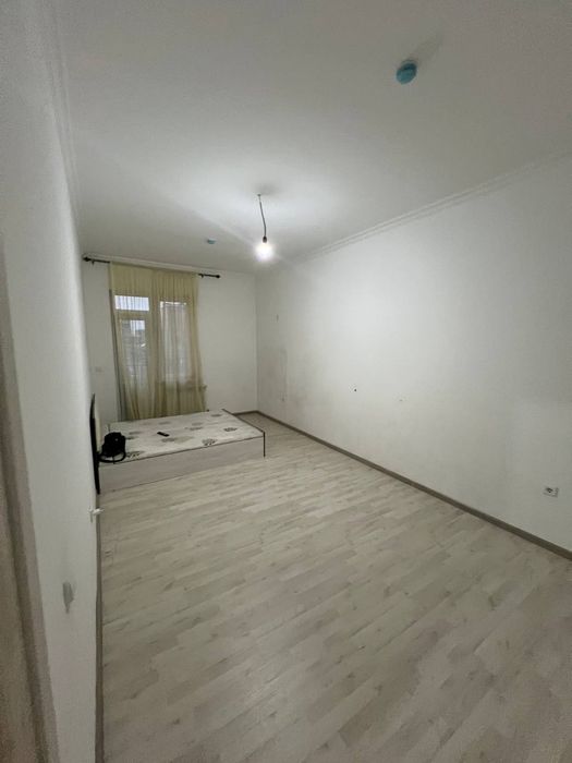 Сотилади 2-хонали Сергели Спутник 16-а