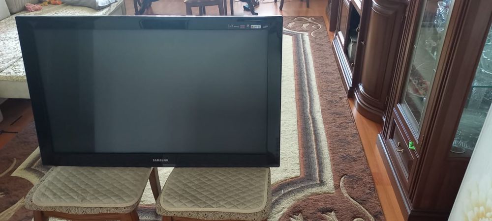 Телевизор Samsung