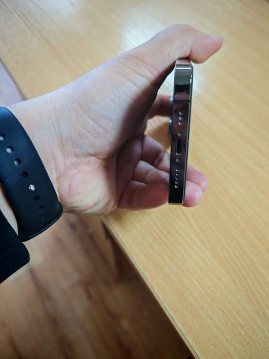 Продам айфон в идеальном состоянии