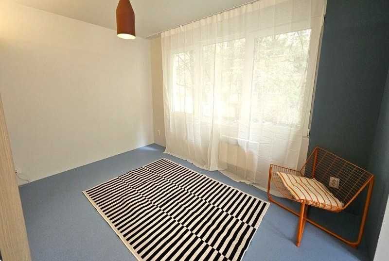 Дава се под наем Тристаен апартамент в Варна, м-т Св. Никола - 86 кв.м за 367.2 € - Снимка #3