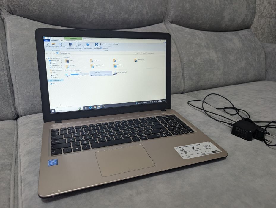 Продам ноутбук Asus X540s
