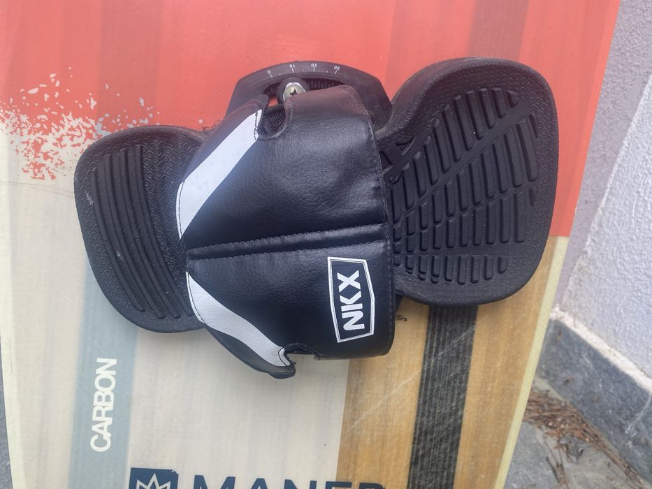 Продавам кайт дъска F-ONE Manera