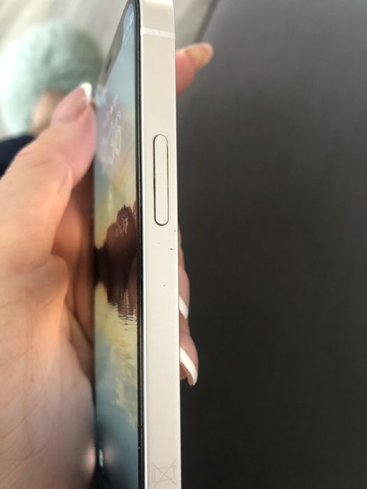 Iphone 12mini ,почти отлично състояние