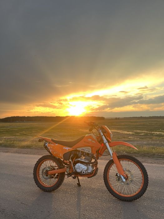 Продам эндуро хамер 250