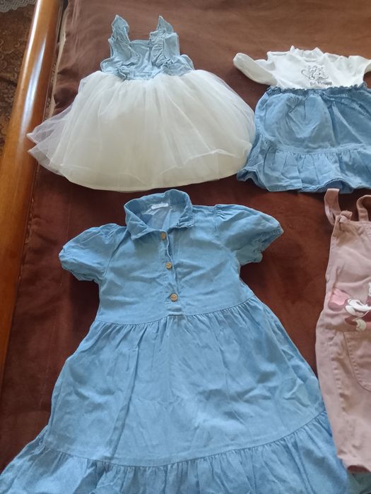 Продам детские вещи