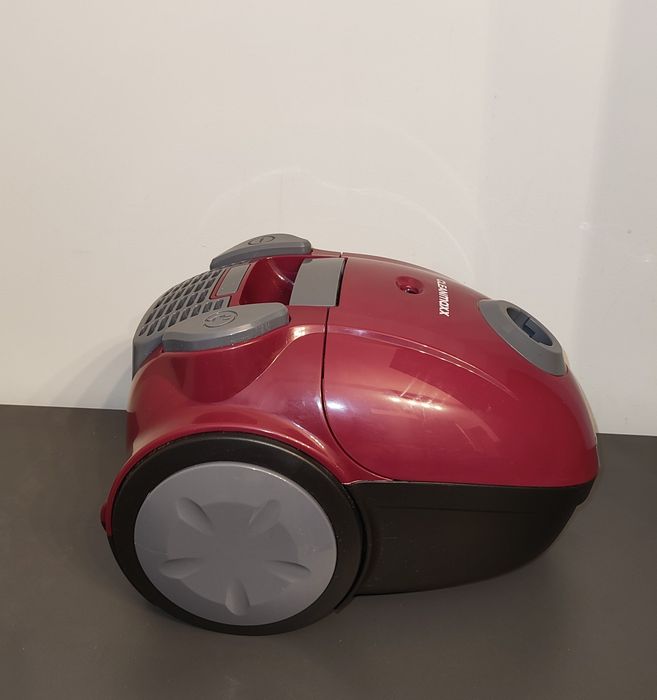 Прахосмукачка CLEAN MAXX -HL812 B