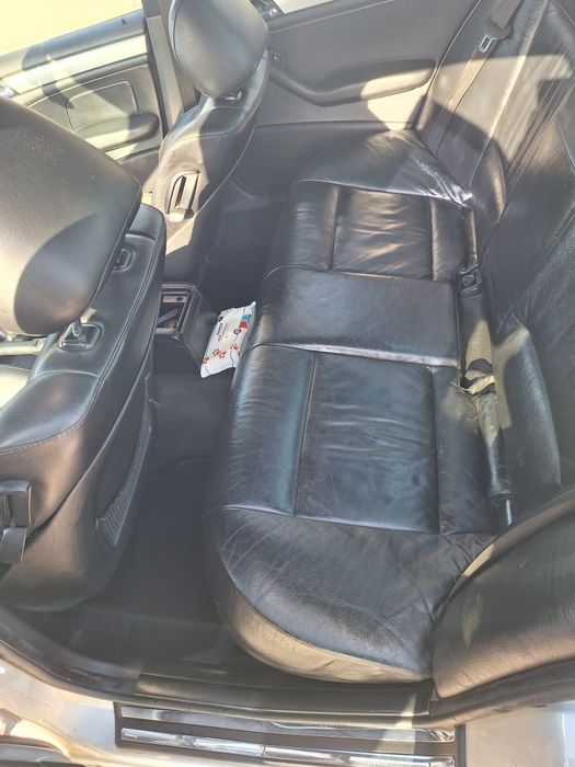 BMW e46 330d 2002 184к.с