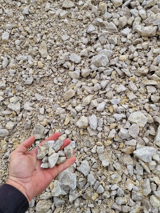 Piatra sparta  balast pietris nisip