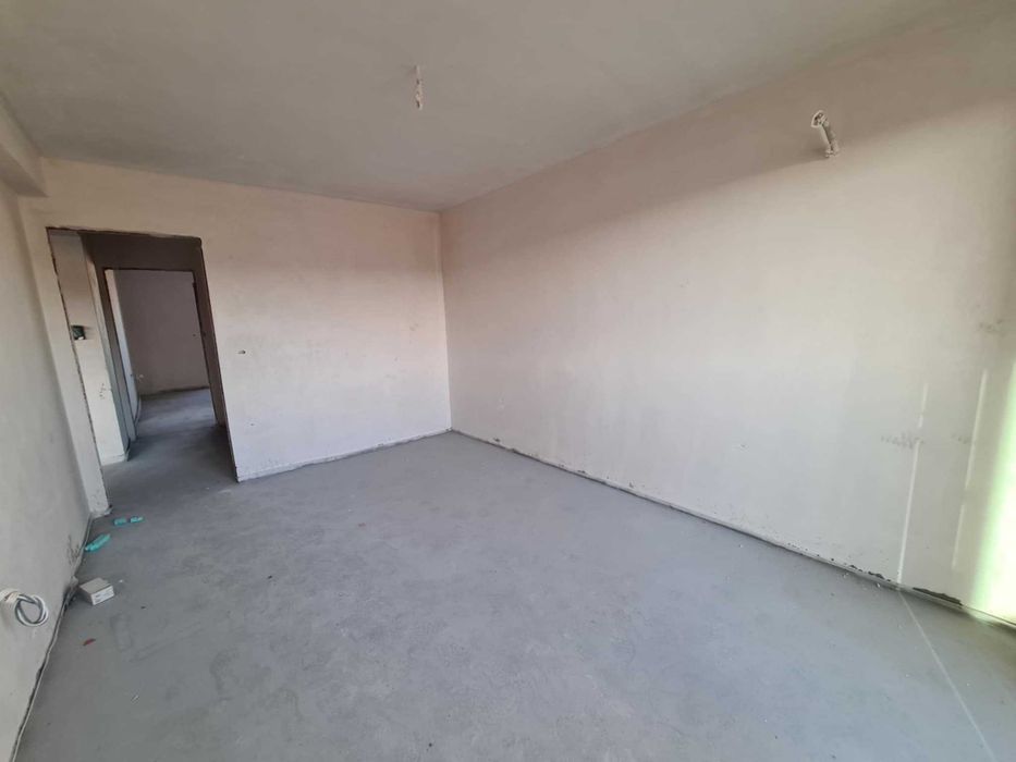 Продава се Тристаен апартамент в Хасково, Младежки хълм - 81 кв.м за 997 €/кв.м - Снимка #7