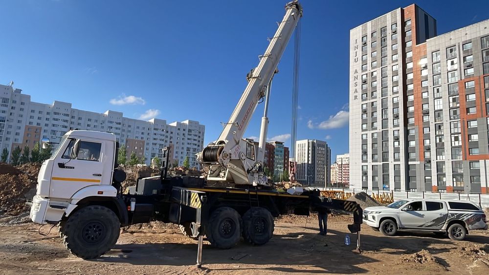 Автокран Камаз Челябинец