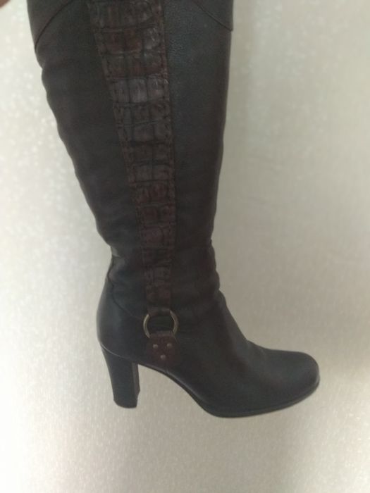 Сапоги зимние. 38 рр