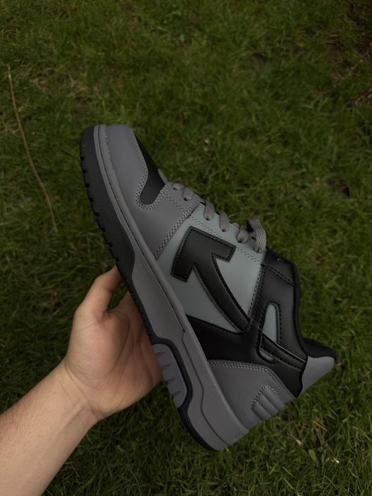 Adidasi Off White Out Of Office