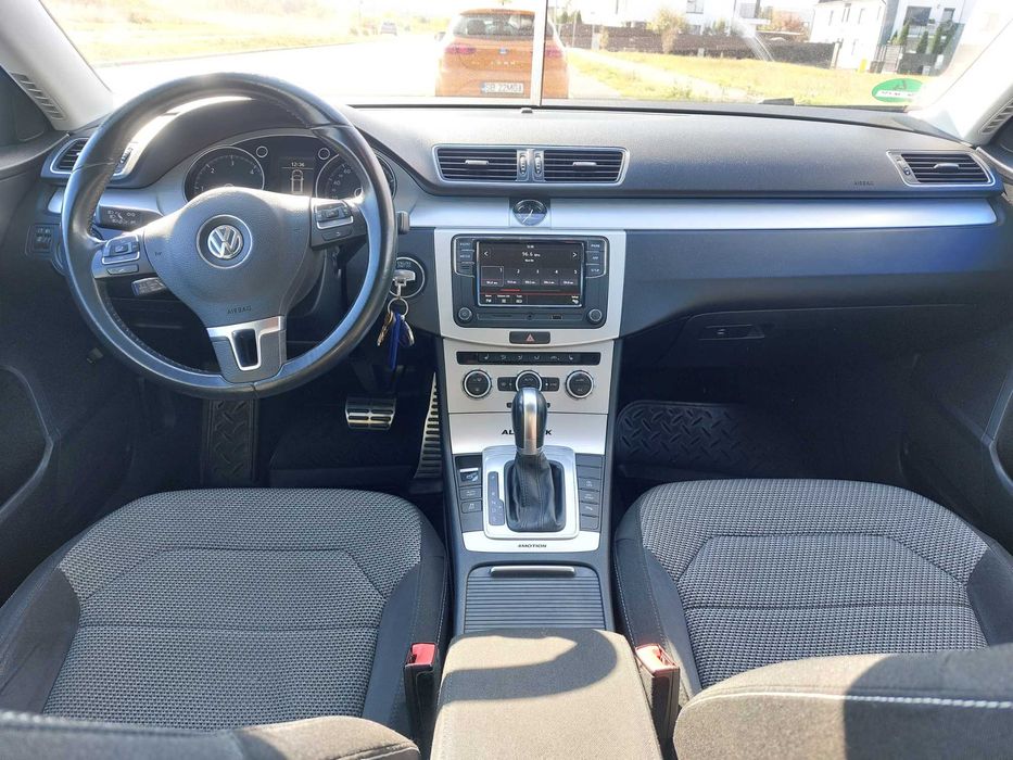 VOLKSWAGEN Passat Alltrack 2014 — imagine 5