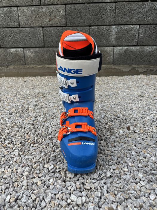 Ски и ски обувки