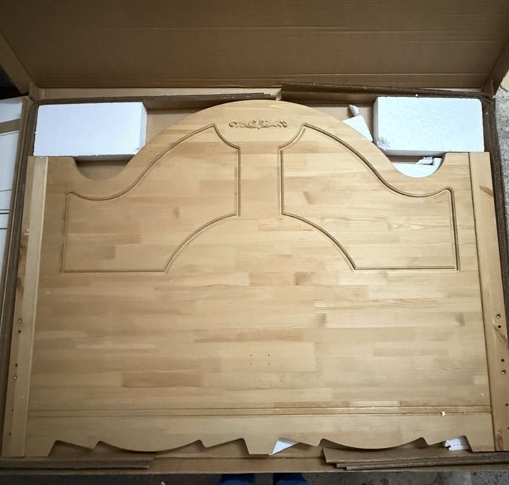 Tablie de pat de 140 din lemn de Pin