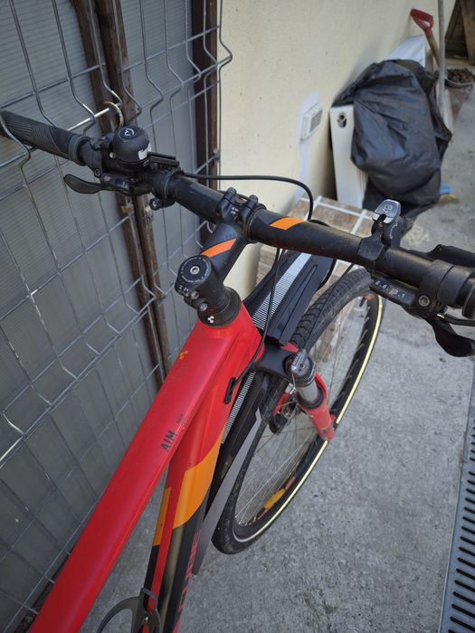 Bicicleta Cube Aim