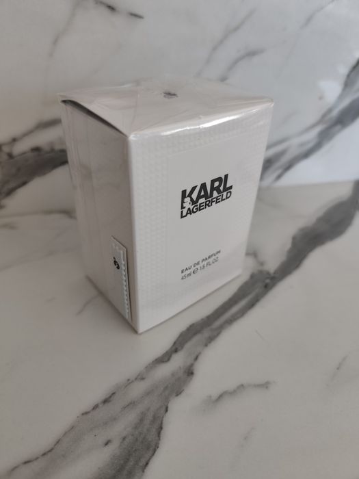 Karl Lagerfeld " For Her"