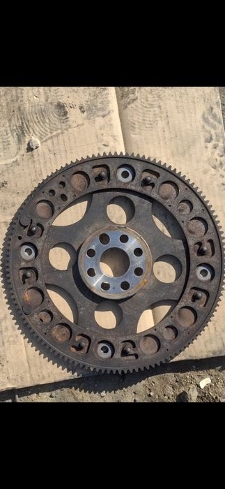 Маховик от BMW E90 335D 286HP M57
БМВ Е90 335Д 286 КС М57
а повече инф